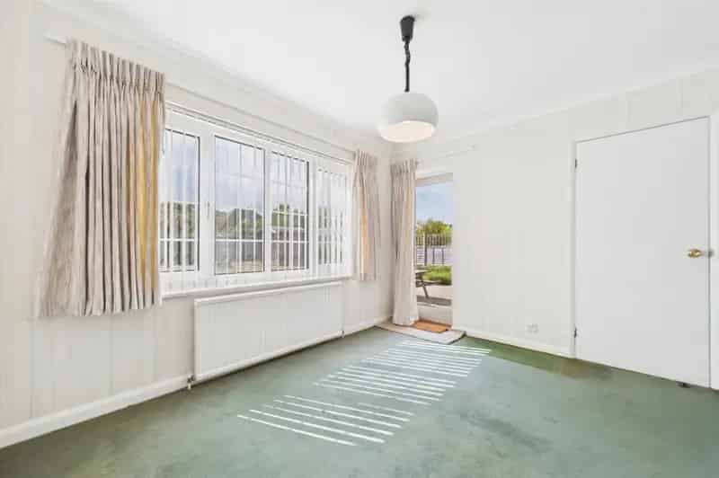 4 Bedroom Detached House Folkestone West End