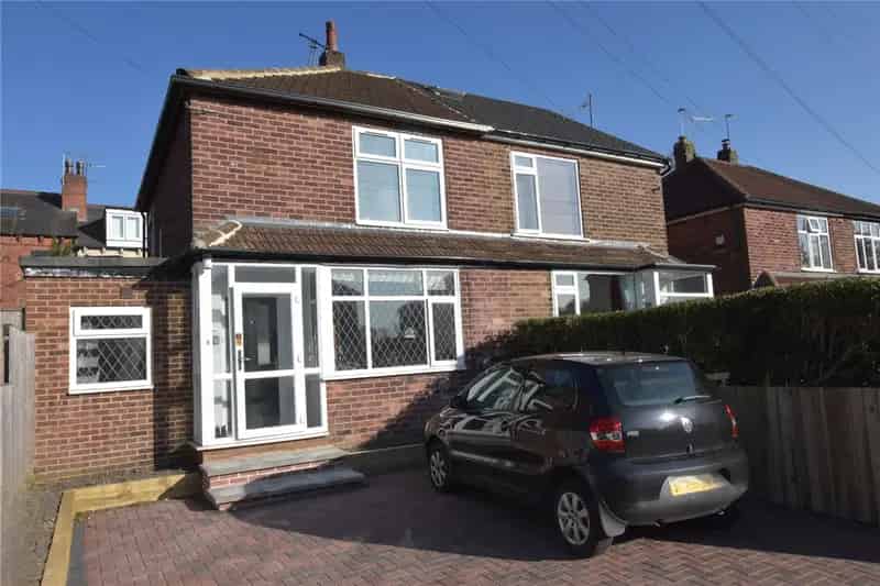 3 Bed Semi-Detached House Meanwood Headingley