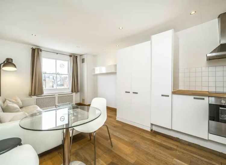 One Bedroom Victorian Conversion Apartment Notting Hill