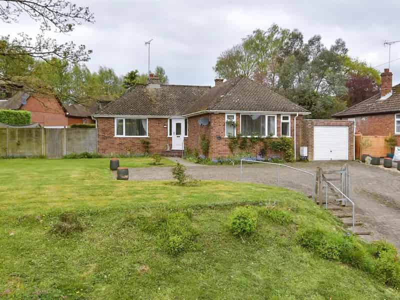 3 Bedroom Detached Bungalow for Sale Ashford