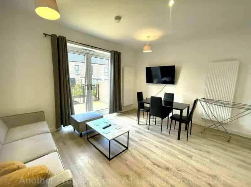 2 Bedroom Townhouse Birmingham - Brand New - Council Tax Included