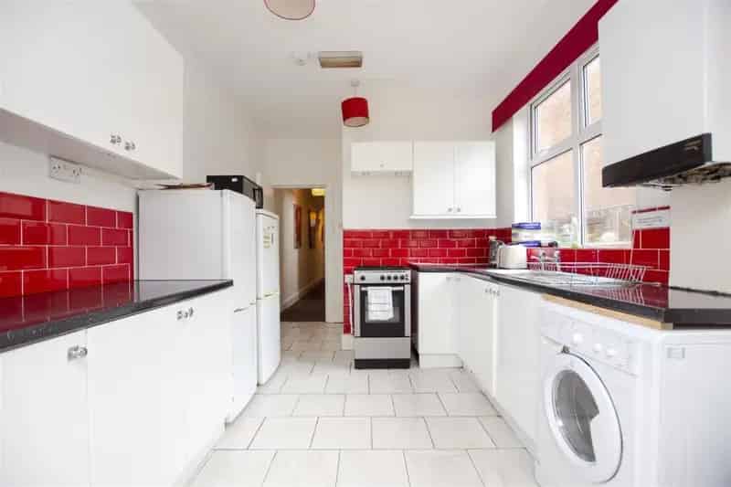 5 Bedroom Student House 2025 2026