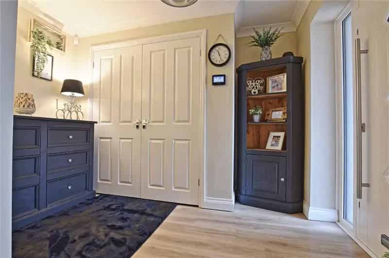 5 Bed Property for Sale