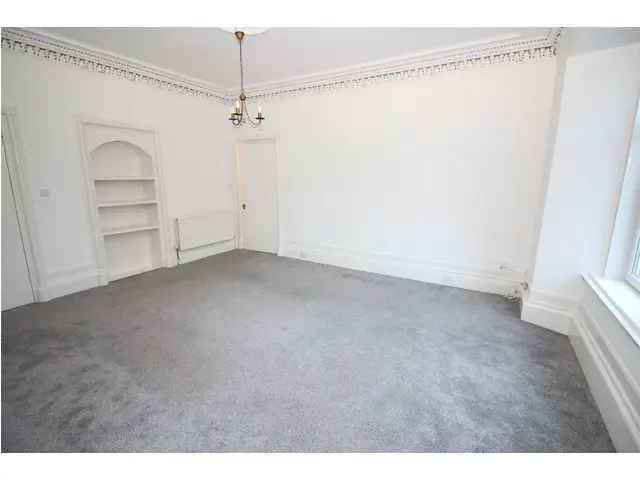 2 bedroom flat  for sale