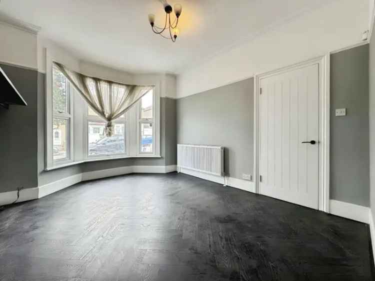 2 Bedroom House to Rent London SE6 - Newly Refurbished