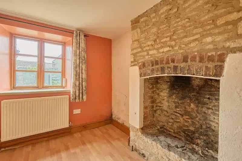 1 Bed House for Sale Near Oxford