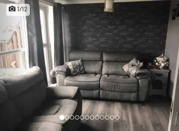 Beachfront 2 Double Bedroom House with Parking and Balcony