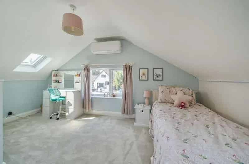 5 Bed House for Sale in Central Windsor