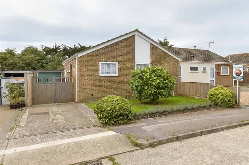 2 Bedroom Semi-Detached Bungalow for Sale