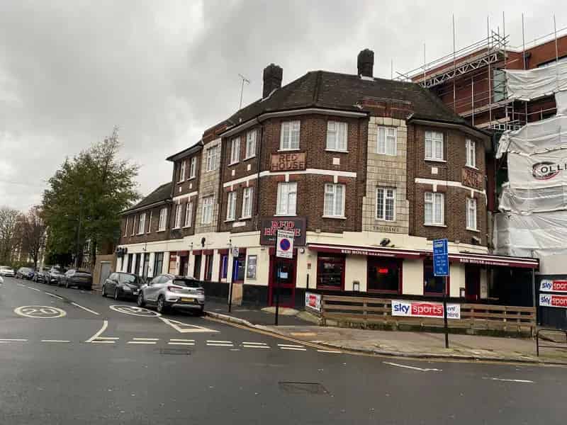 East London Bar Lease Assignment Modern Refurbished Premises