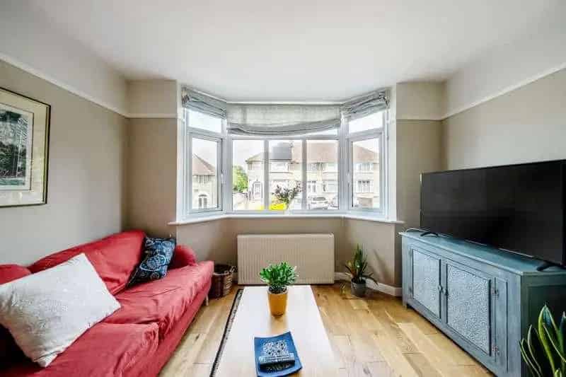 3 Bed House for Sale Near Lye Valley Nature Reserve