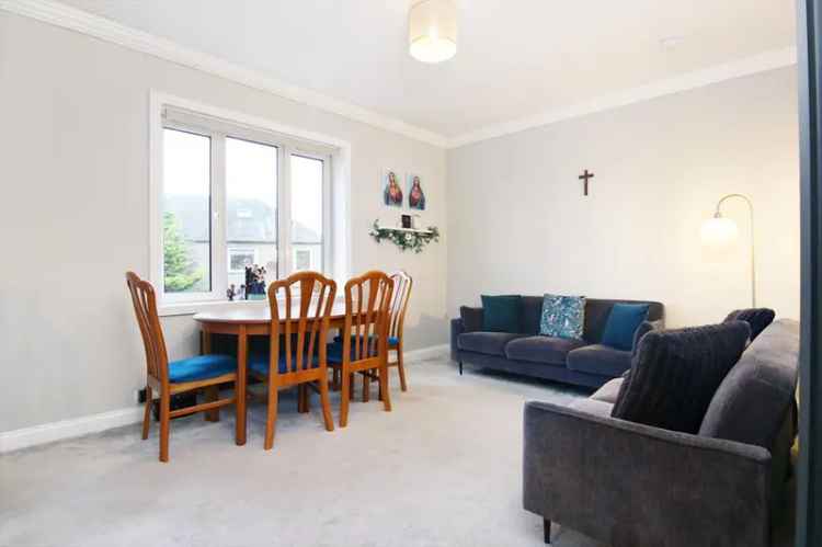 2 Bedroom Flat for Sale in Pilton Edinburgh