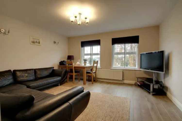 2 Bedroom Apartment Hendon - Near Shops & Transport