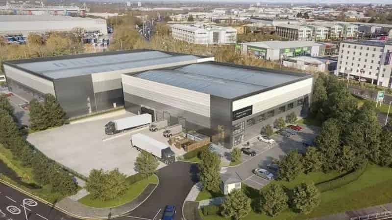 M4 Junction 11 Property: Convenient Motorway Access