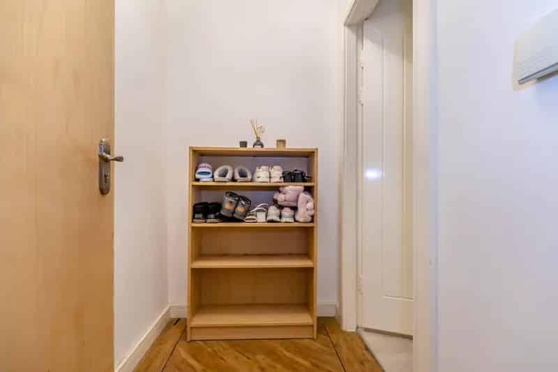 2 Bedroom Apartment House to Rent