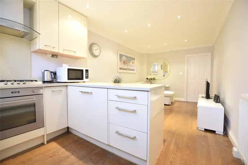 1 Bedroom Flat to Rent Near Transport