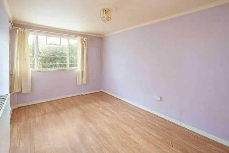 2 Bed Flat for Sale CASH BUYERS ONLY Ruskin Park