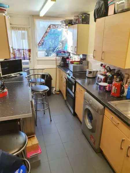 Flat For Rent in London, England