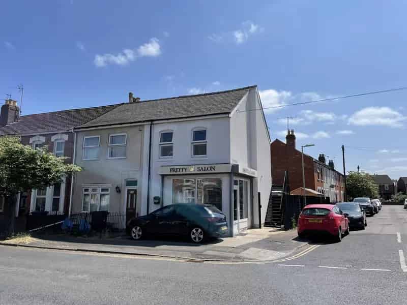 Retail Unit for Sale 41.25m2  High Standard Finish