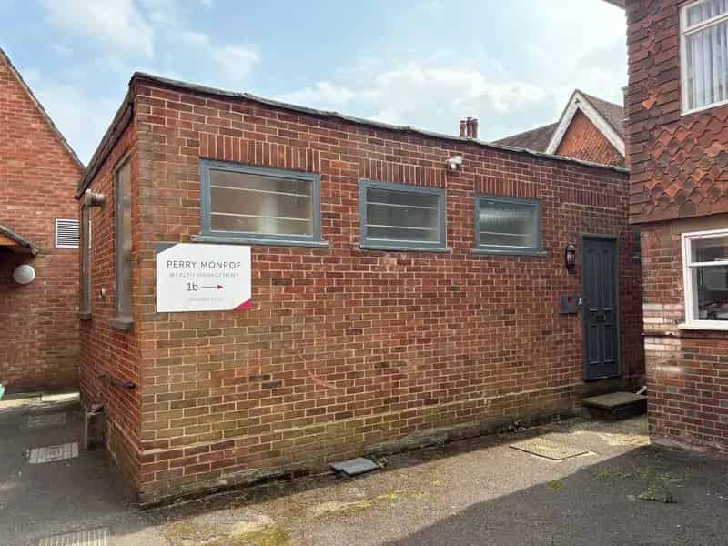 Modern Office Space Near Reigate Town Centre