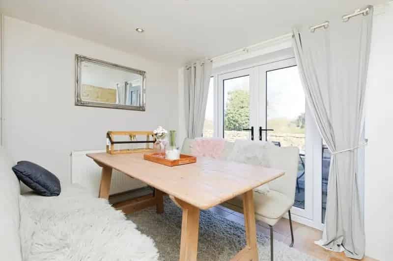 3 Bedroom Cottage Lower Hartshay Rural Retreat