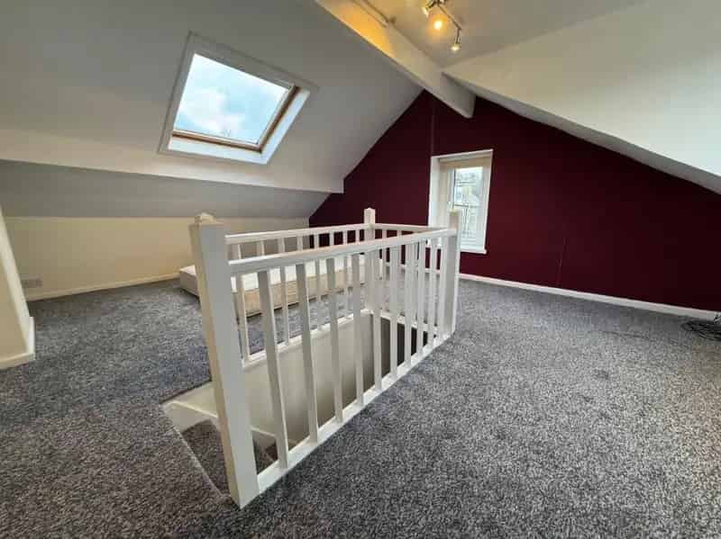 3 Bed End Terrace House For Sale