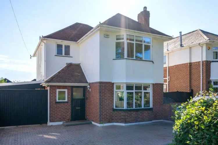 3 Bedroom Detached House for Sale Fully Refurbished