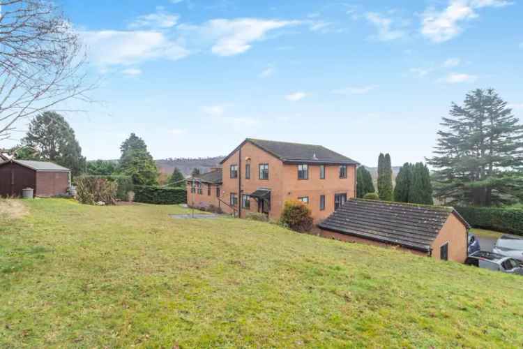 Detached House for sale with 4 bedrooms, The Vineyard, Monmouth