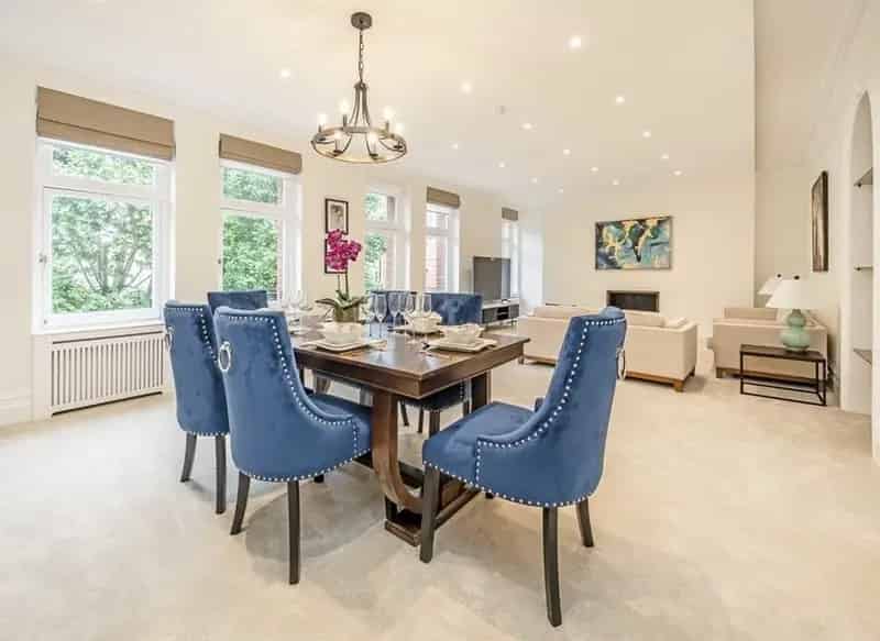 3 Bed 3 Bath Apartment near Kensington High Street