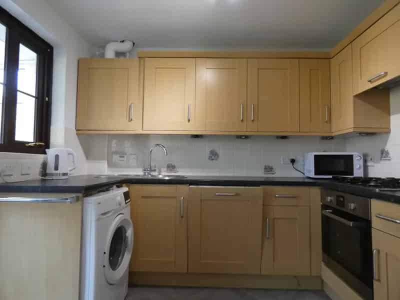 2 bedroom House
 To Rent