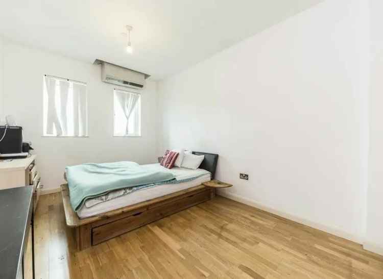 Flat For Sale in Uxbridge Road, London, England