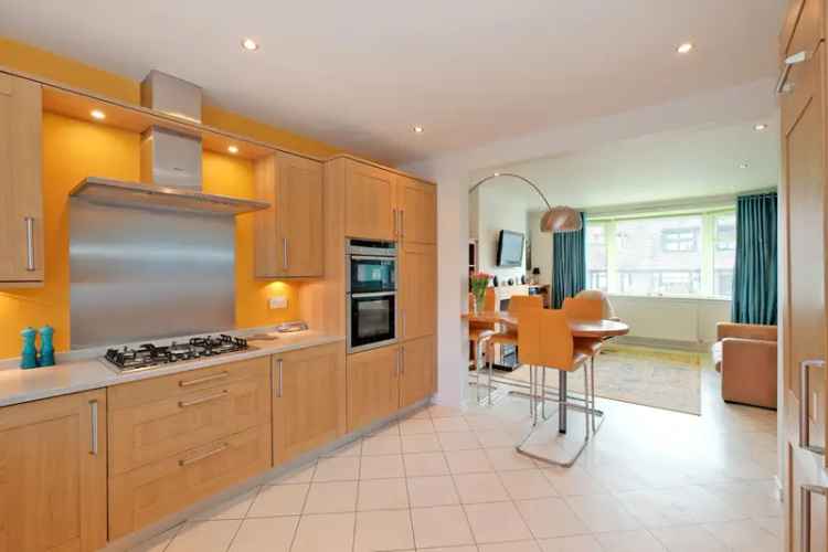 5 Bedroom Granite Home Braeside Modernized High Quality Finishes Large Garden