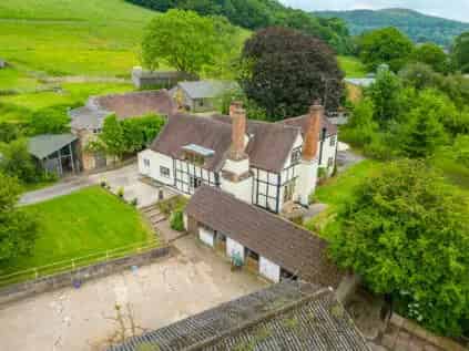 Grade II Listed Farmhouse 28 Acres Equestrian Facilities 7 Dwellings