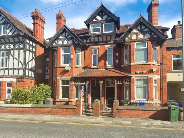 4 Bedroom Mid Terrace House for Rent in Hyde, Greater Manchester