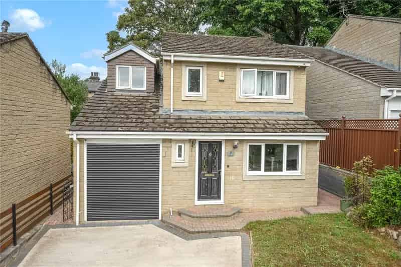 House For Sale , Leeds, England