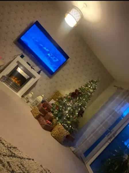 6 Year Old Modernized House Great Location
