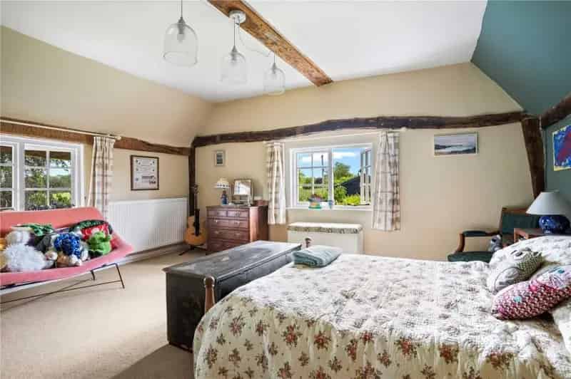 5 Bed House for Sale with Countryside Views and Period Features