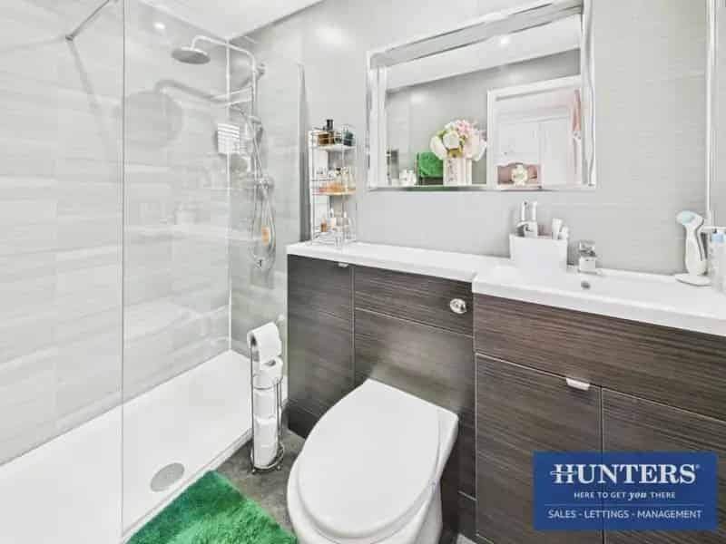 3 Bed Semi-Detached House for Sale