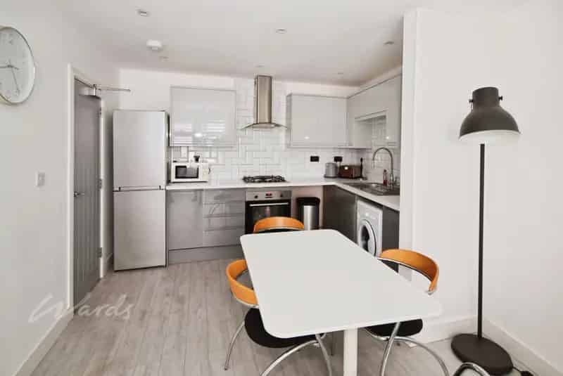 1 Bedroom Apartment to Rent