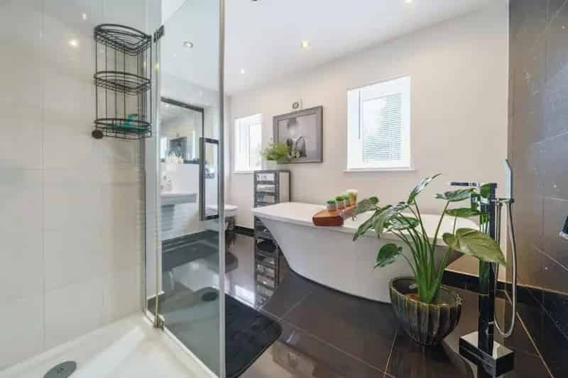 3 Bed Detached Bungalow Stunning Views Large Plot
