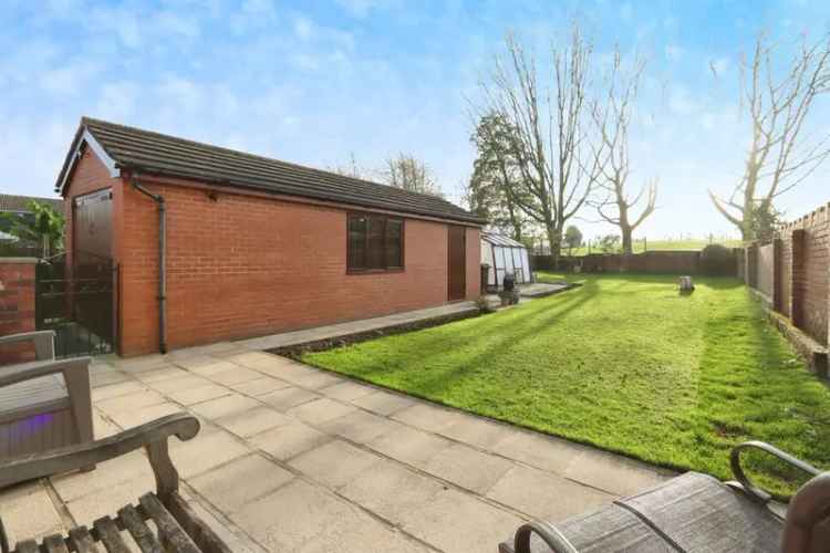 3 Bedroom Detached House for Sale Normanton West Yorkshire