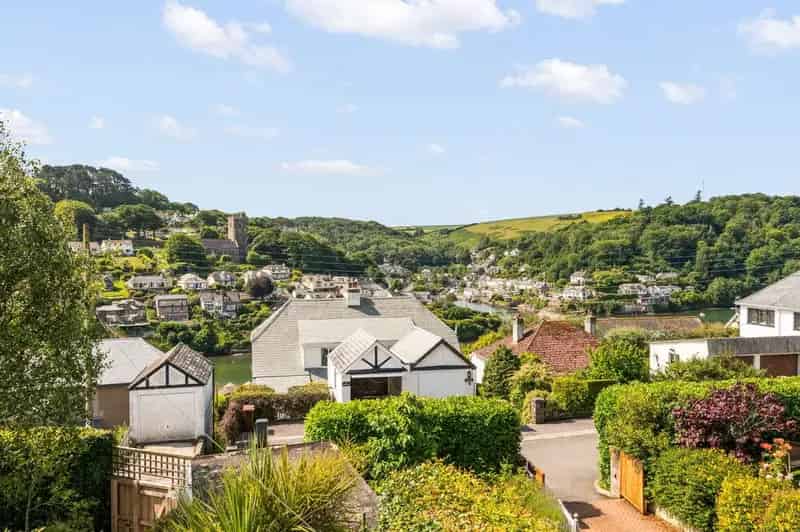 4 Bed House for Sale Near Newton Ferrers