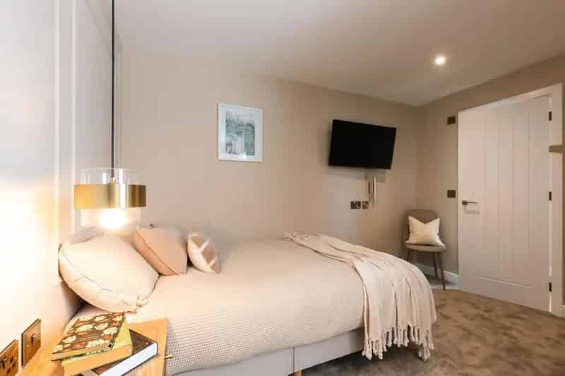 1 Bedroom House Share to Rent