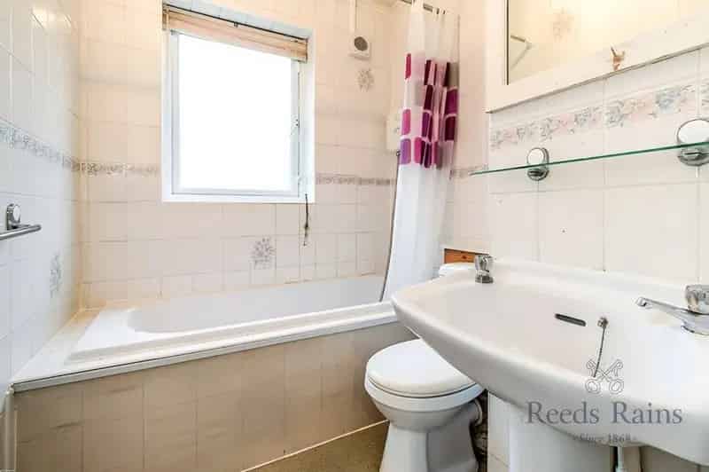 1 Bedroom Flat to Rent Manchester Victoria Park