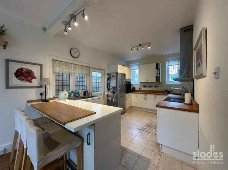 4 Bedroom Detached House for Sale in BH3