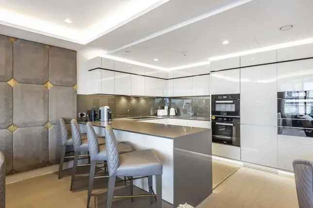 Flat for sale in Albert Embankment, London SE1