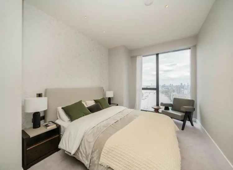 3 Bedroom Apartment with River Thames Views Near Vauxhall