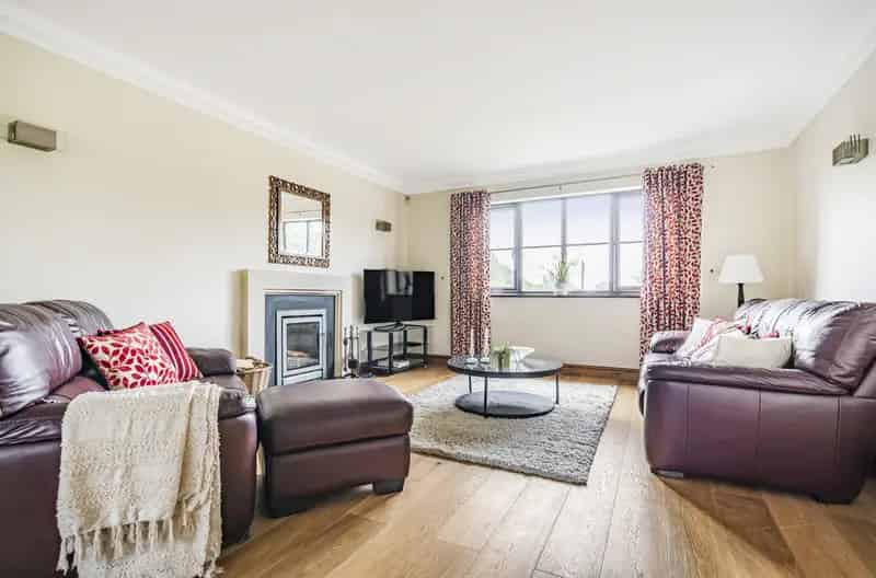 5 Bedroom Detached House for Sale Hinton Chippenham