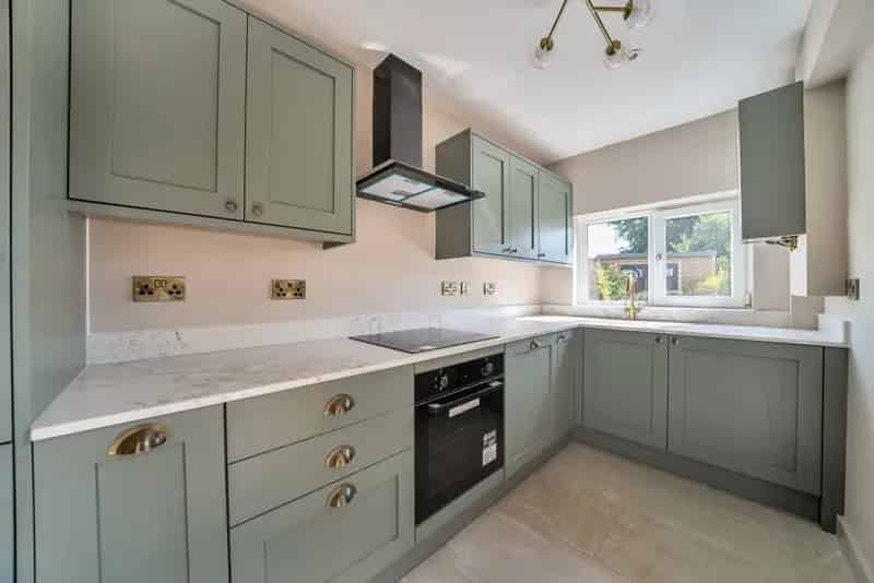 2 Bedroom Cottage to Rent in Sought After Village