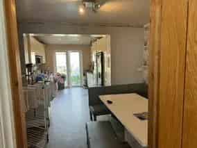 4 Bedroom Semi-Detached House with Off Road Parking and Large Garden